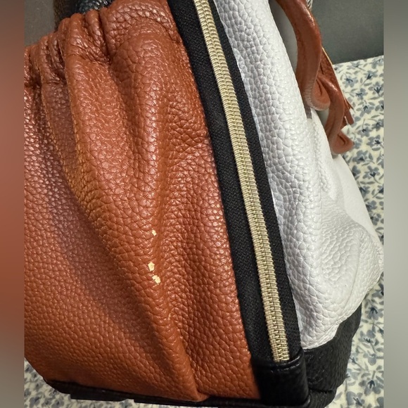 OG Itzy Ritzy Boss Bag - Picture 6 of 11